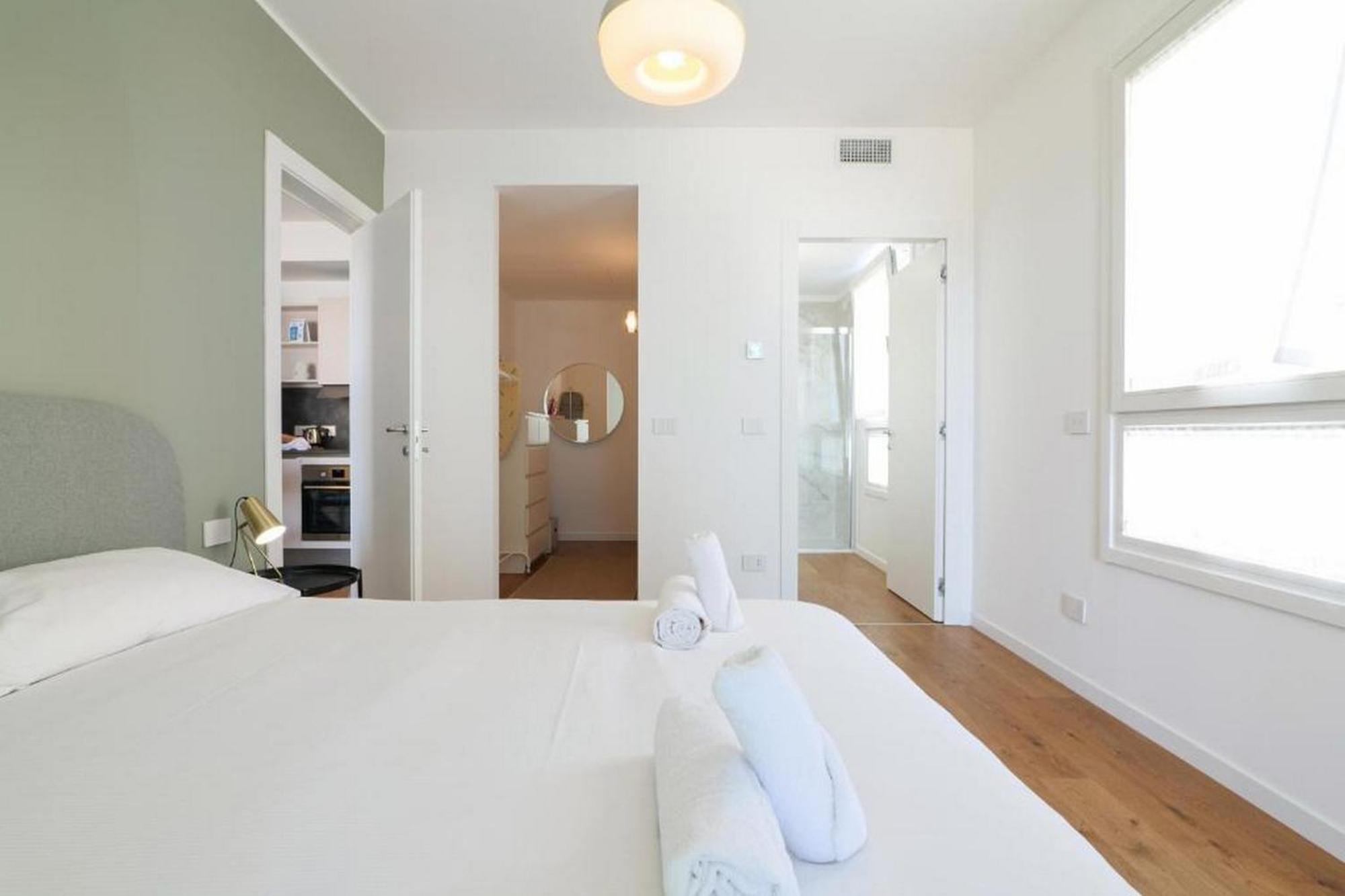 Lovely Terrace Apartment - Porta Romana District มิลาน ภายนอก รูปภาพ