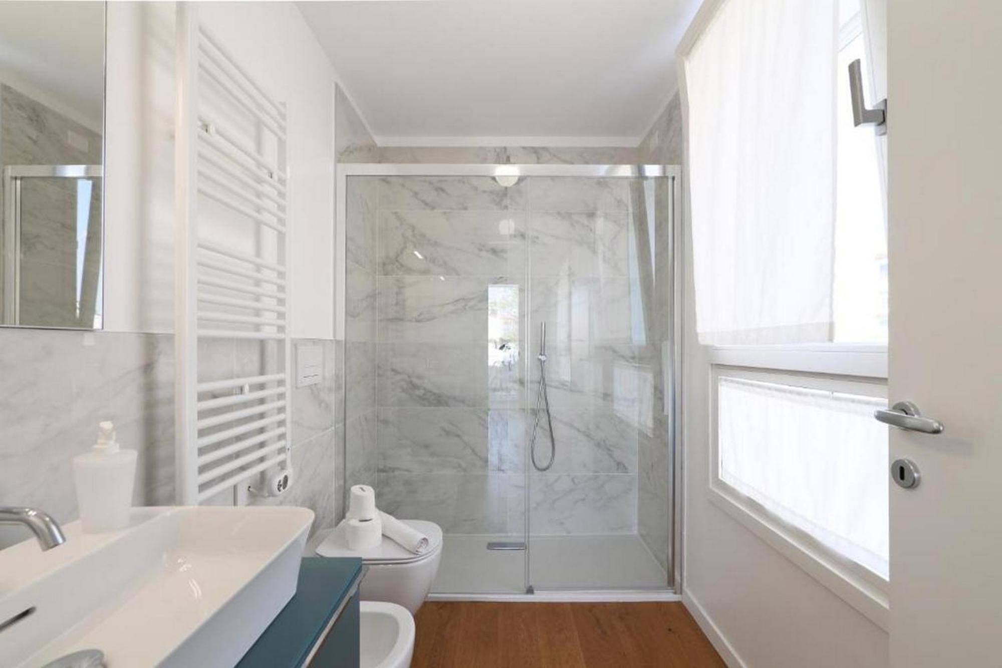 Lovely Terrace Apartment - Porta Romana District มิลาน ภายนอก รูปภาพ