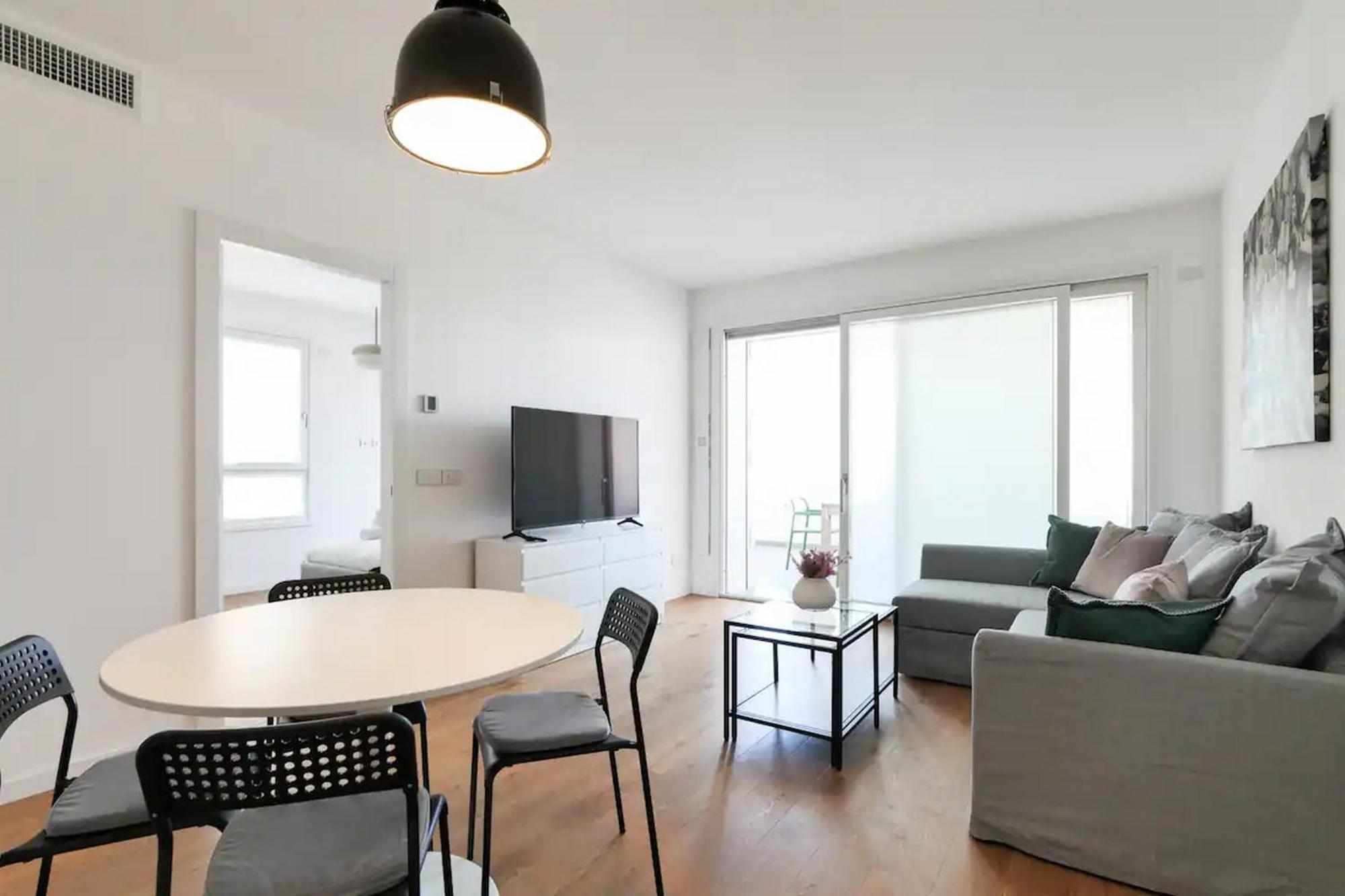 Lovely Terrace Apartment - Porta Romana District มิลาน ภายนอก รูปภาพ