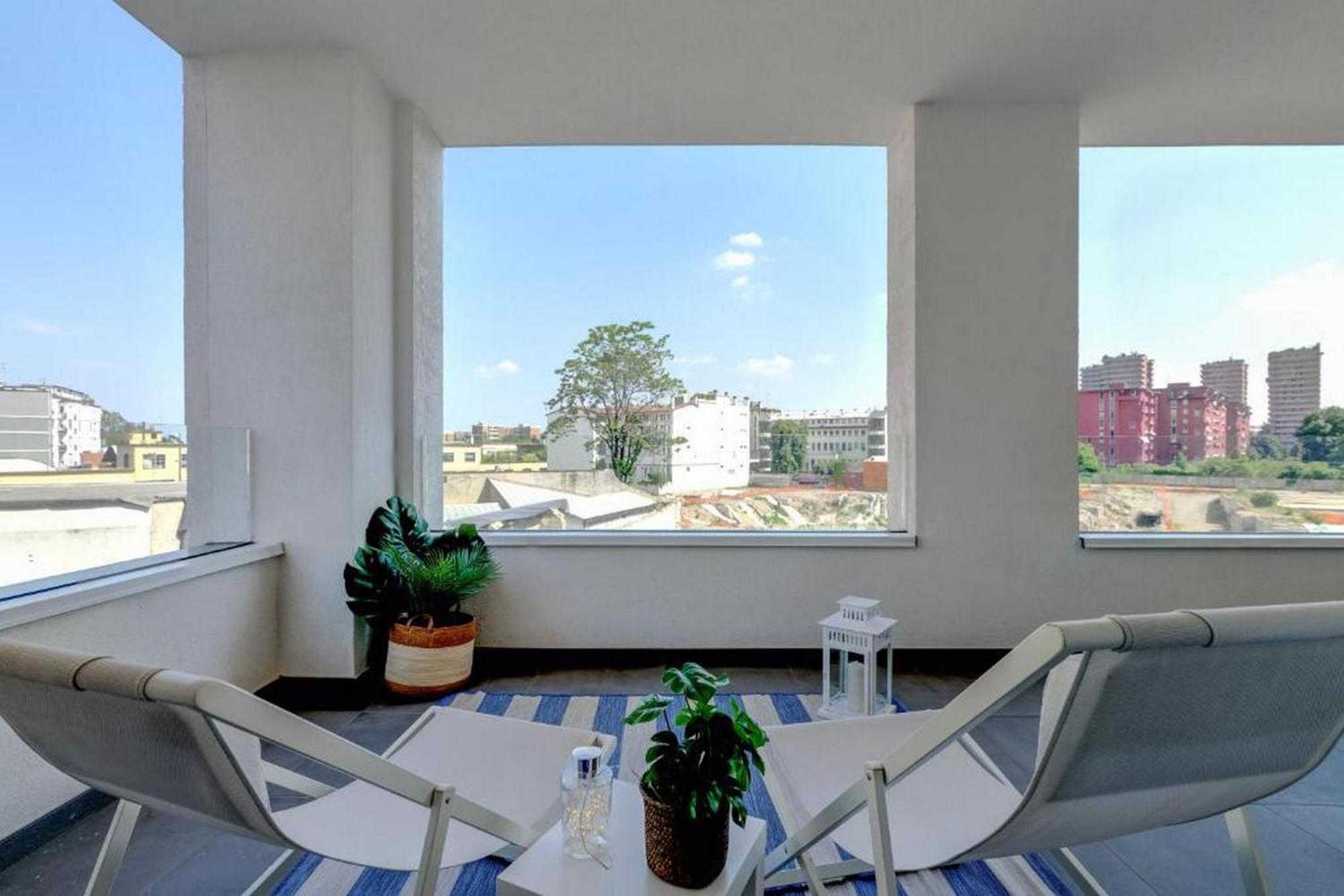 Lovely Terrace Apartment - Porta Romana District มิลาน ภายนอก รูปภาพ